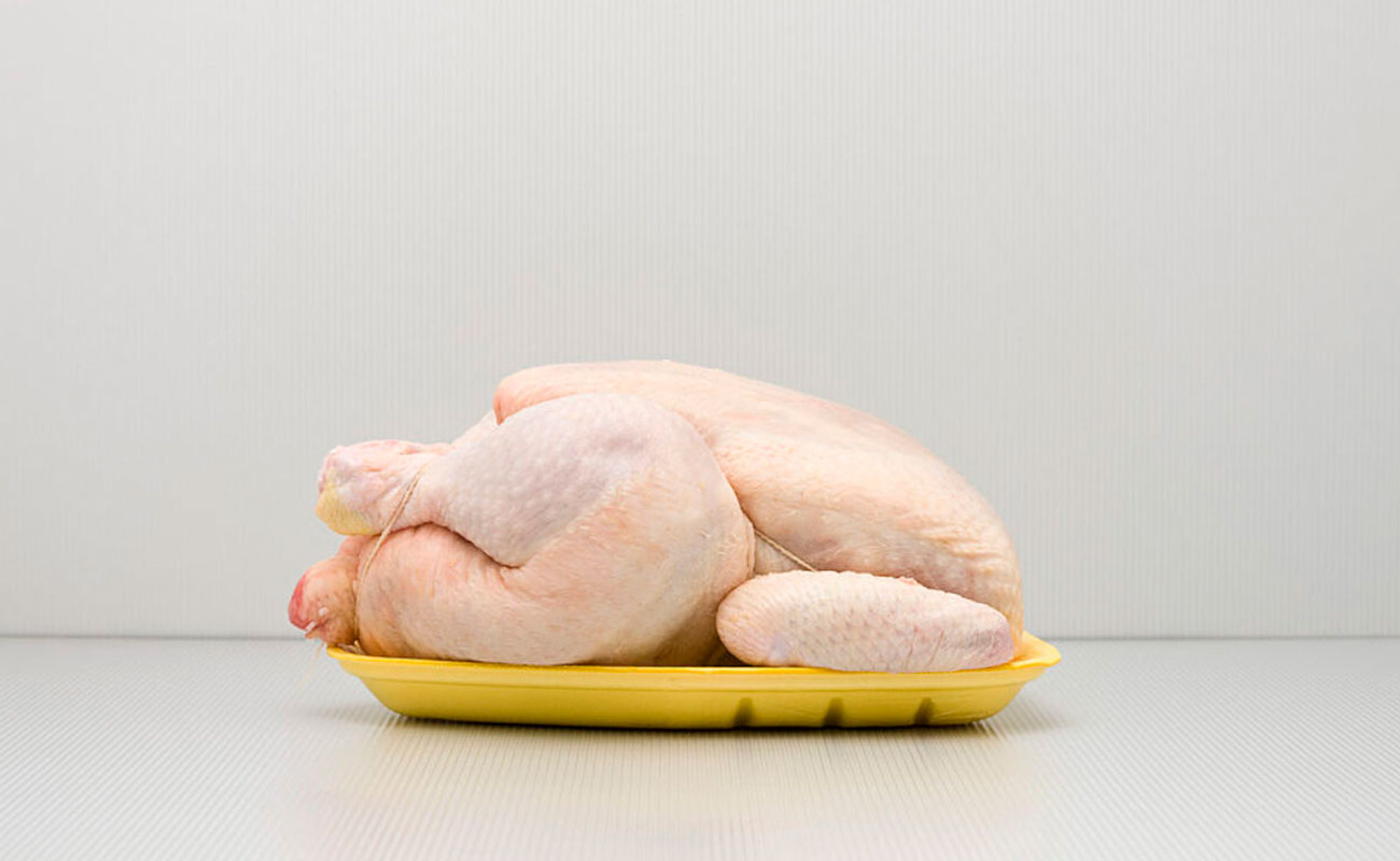 تولید و مصرف استاندارد مرغ با وزن ۱۶۰۰ گرم در دستورکار قرار گرفت