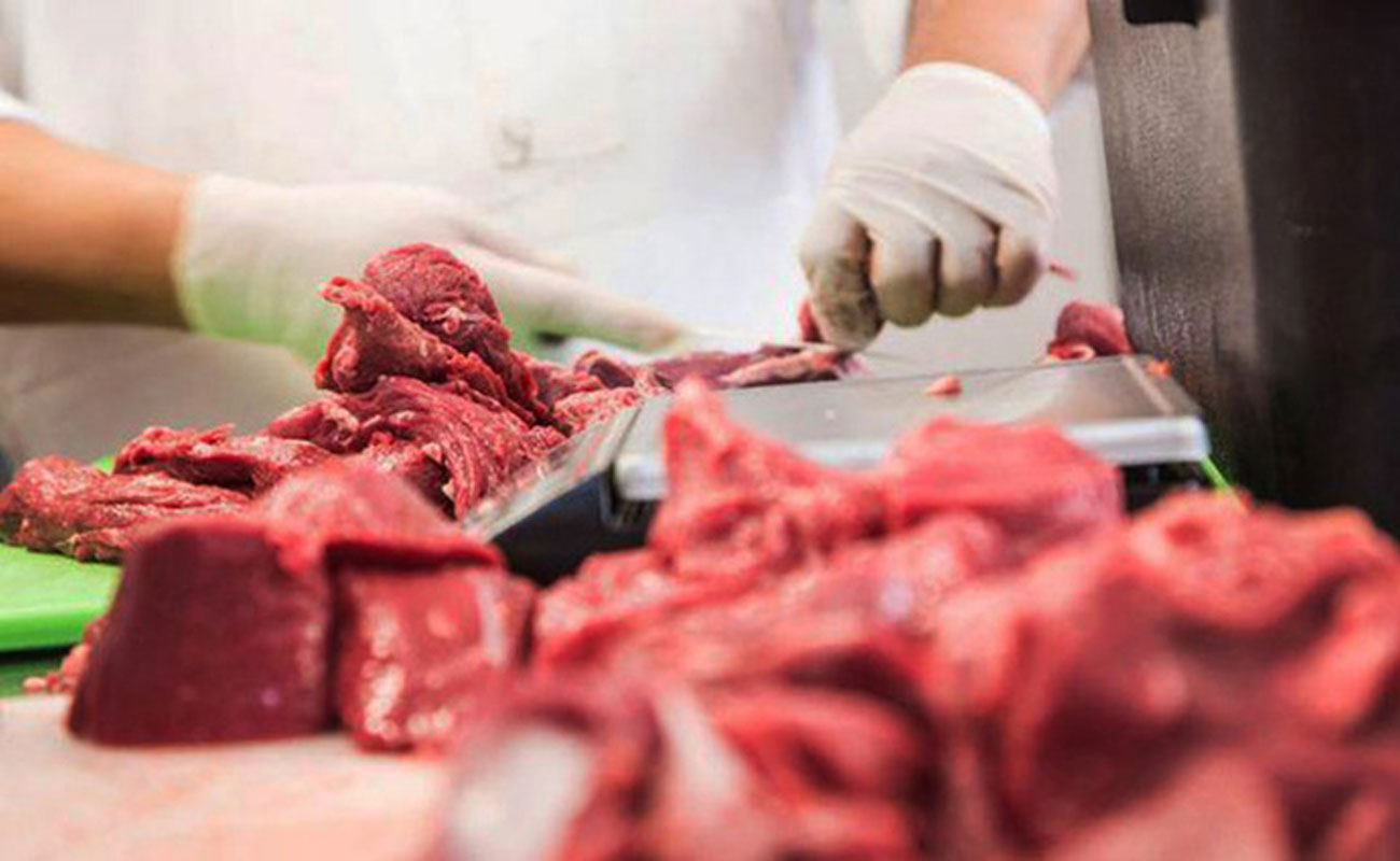 اعمال نظارت‌های بهداشتی مناسبتی در تاسوعا و عاشورای به منظور حفظ سلامت گوشت 
