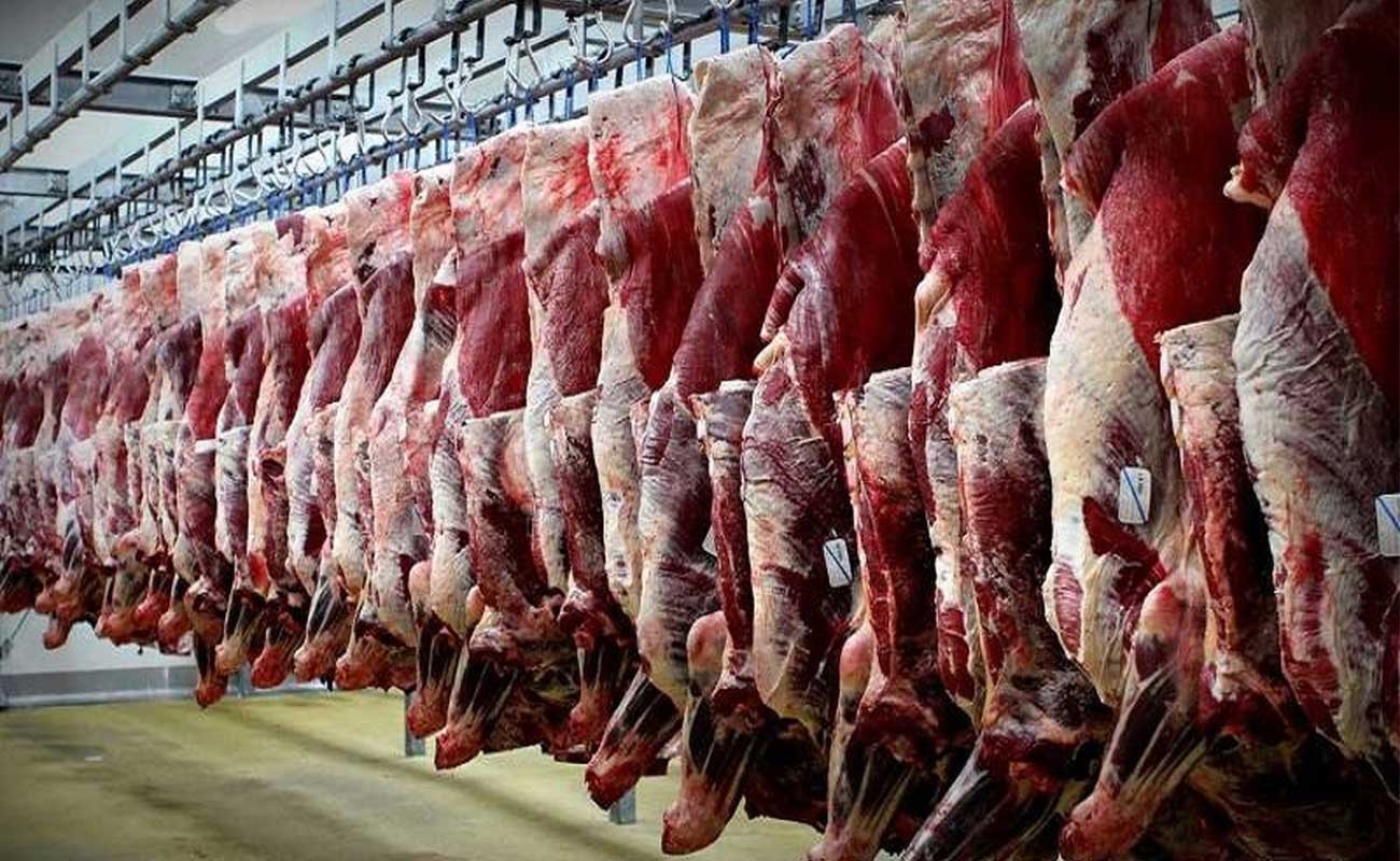 افزایش ۳۳ درصدی عرضه گوشت قرمز در کشتارگاه های رسمی کشور