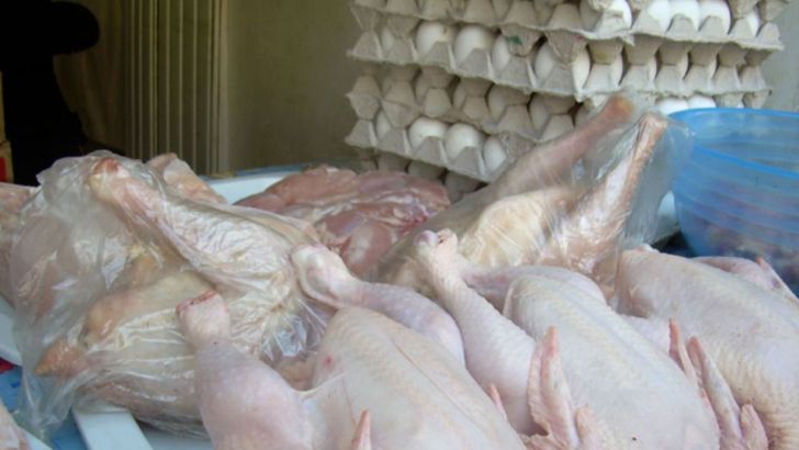 با روند فعلی، مرغ کیلویی ۳۰ و تخم مرغ شانه‌ای ۵۰ هزار تومان خواهد شد!