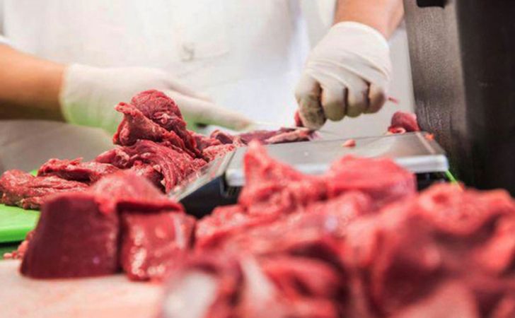 اعمال نظارت‌های بهداشتی مناسبتی در تاسوعا و عاشورای به منظور حفظ سلامت گوشت 