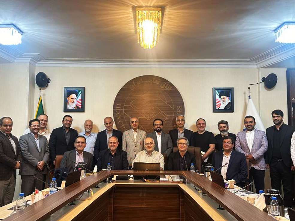 عزم جدی تشکل های ملی در برگزاری نمایشگاه دام و طیور شهر آفتاب تهران