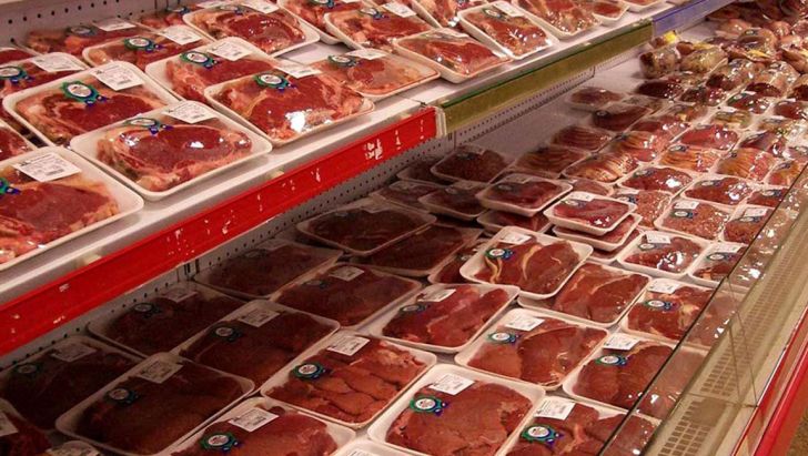 اختلاف 20 هزار تومانی گوشت از دامداری تا مغازه