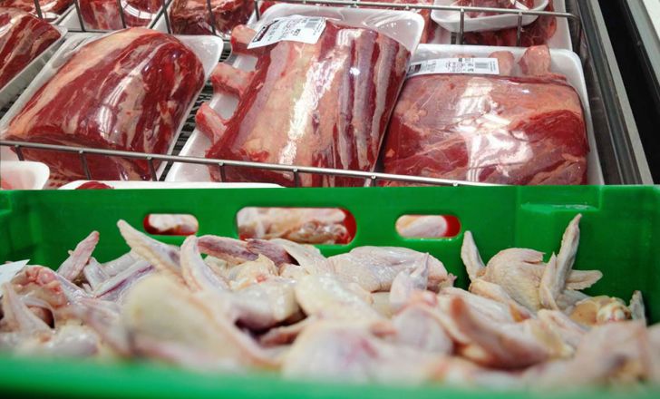 توزیع گوشت و مرغ با نرخ مصوب برای ماه رمضان