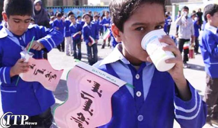  آغاز توزیع شیر رایگان در مدارس شهر تهران از ۱۰ آبان