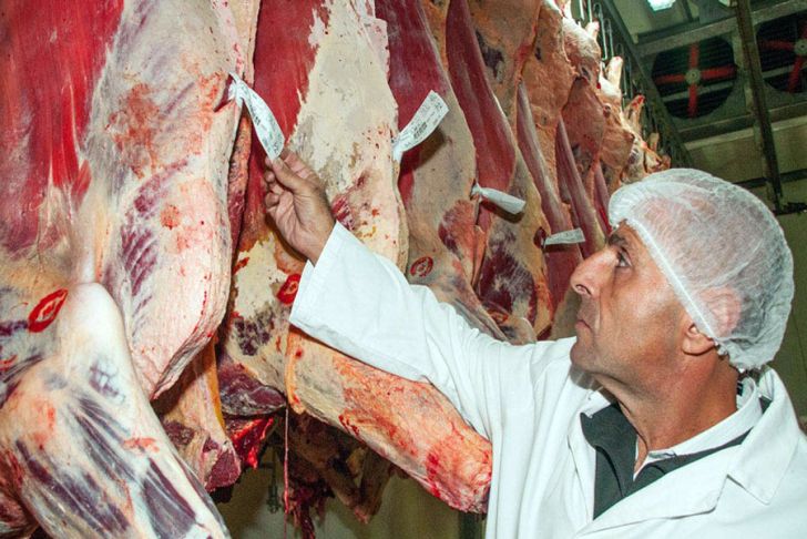  کشف بیش از یک تن گوشت قرمز غیرقابل مصرف در قزوین