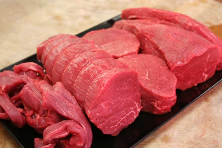 عامل گرانی گوشت در فروشگاه های زنجیره‌ای